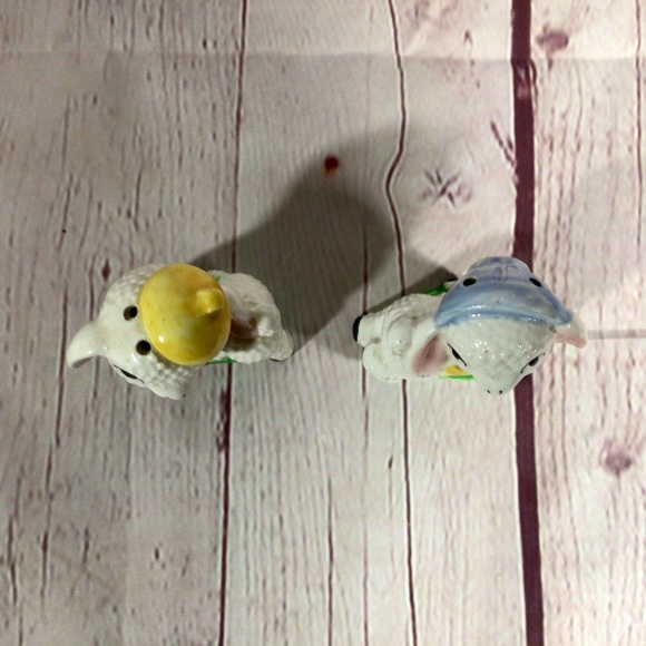 Vintage Ceramic Sheep Lamb Salt And Pepper Shaker Pair - Picture 5 of 6